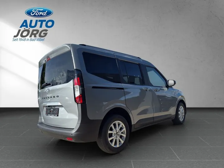 Ford Tourneo Courier