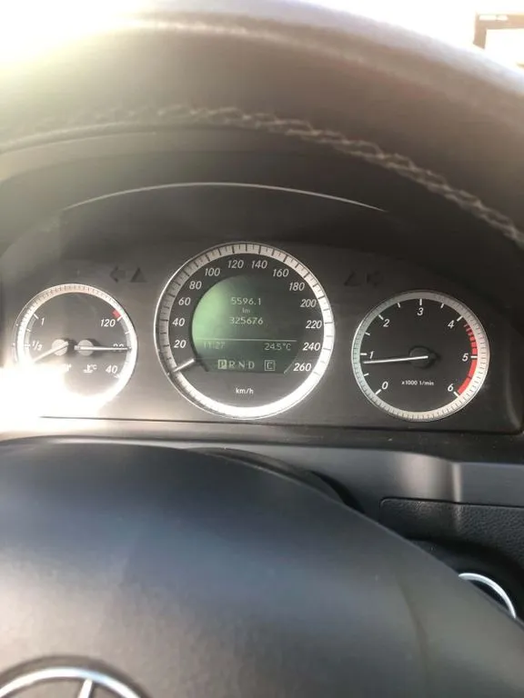 Mercedes-Benz C 220