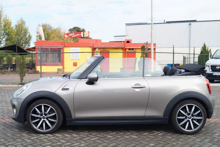 MINI One Cabrio