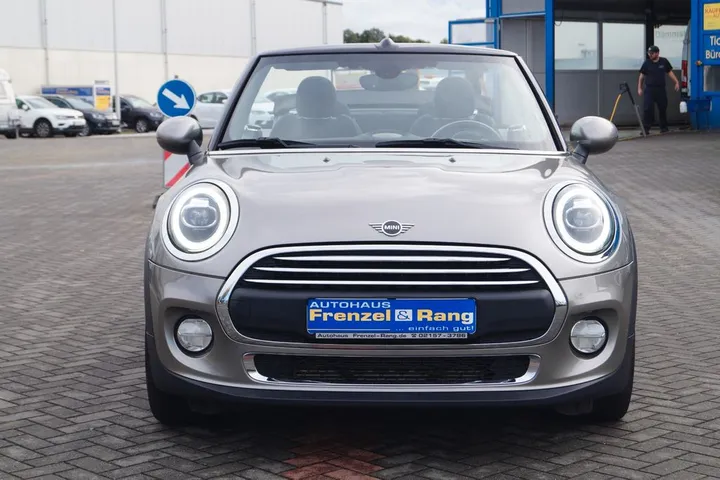 MINI One Cabrio