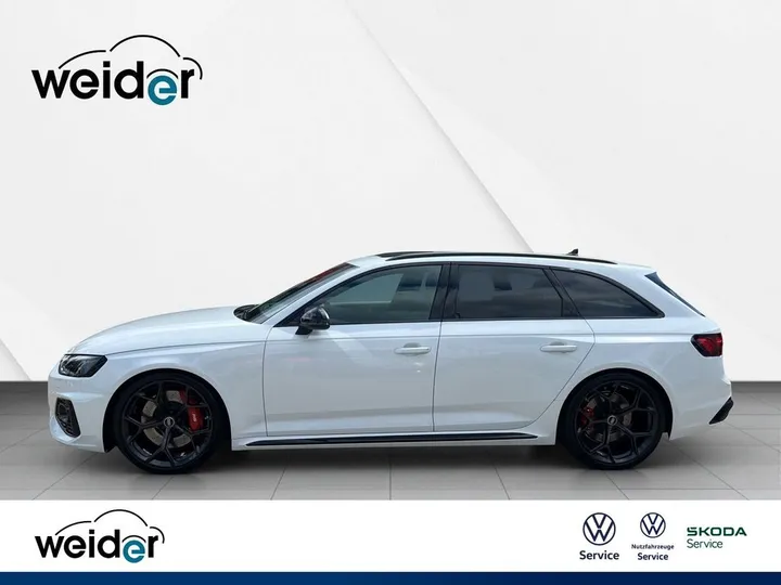 Audi RS4