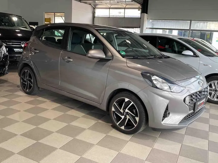 Hyundai i10