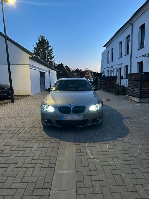 BMW 335