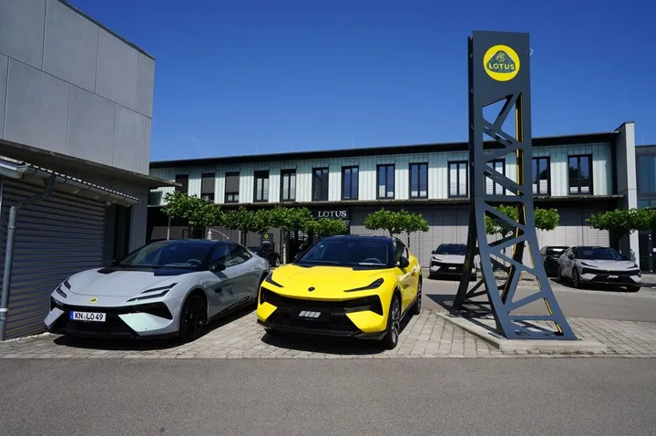 Lotus Emeya