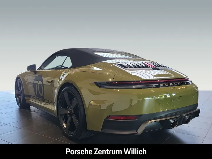 Porsche 992