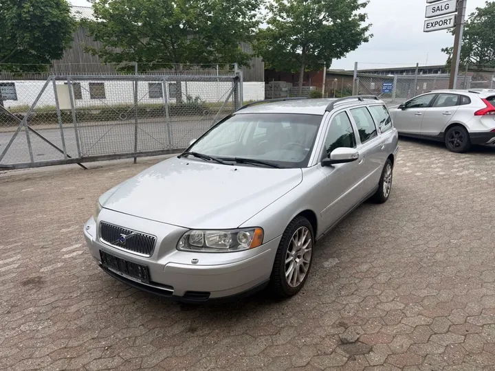 Volvo V70