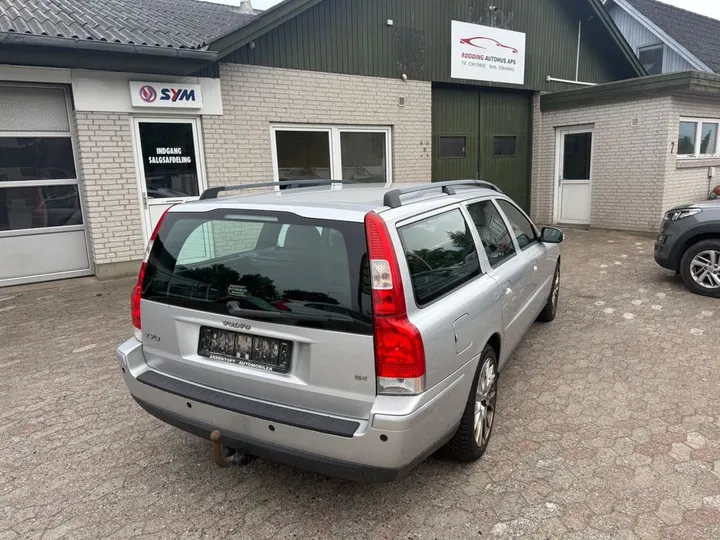 Volvo V70