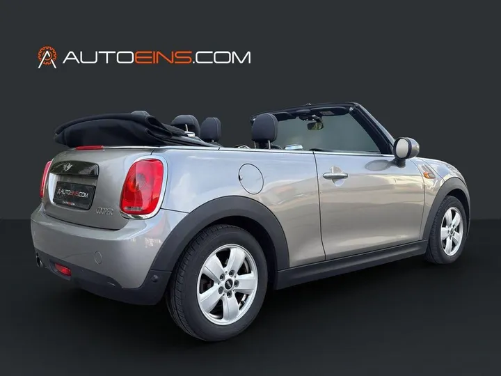 MINI Cooper Cabrio