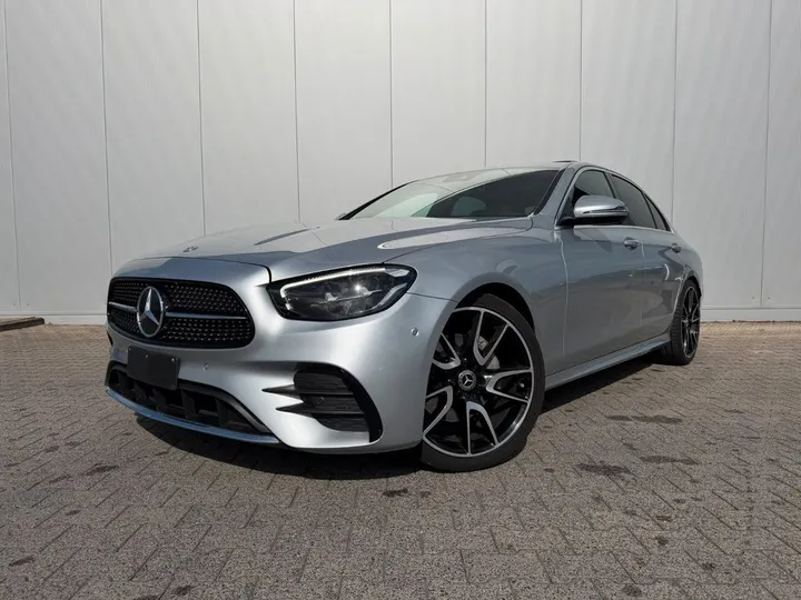 Mercedes-Benz E 220