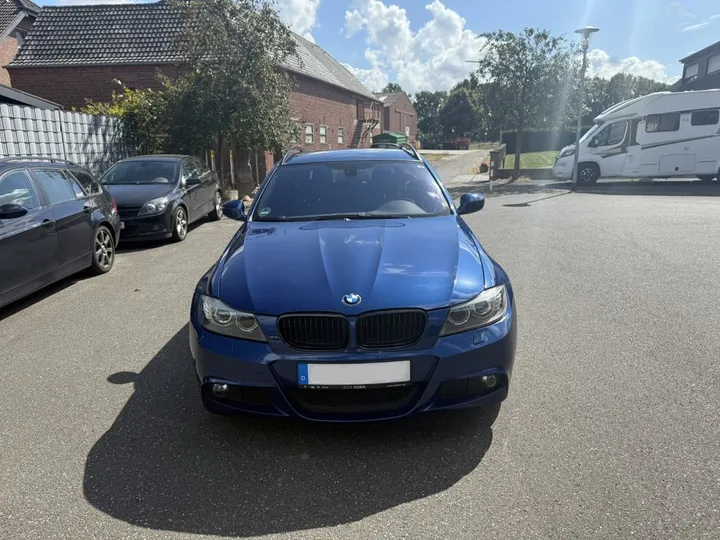 BMW 325