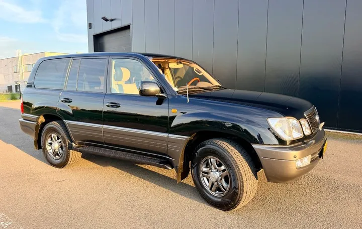 Lexus LX 470