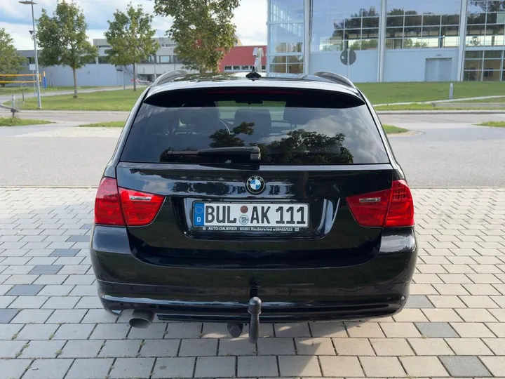 BMW 123