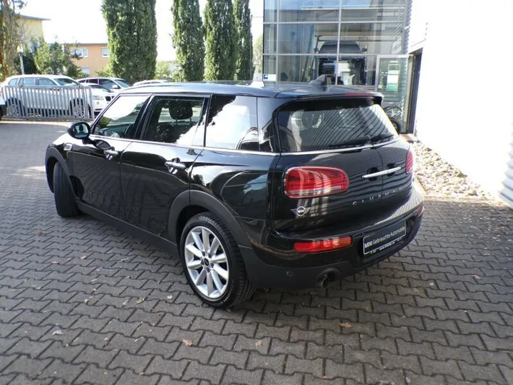MINI One Clubman