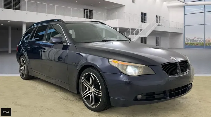 BMW 525