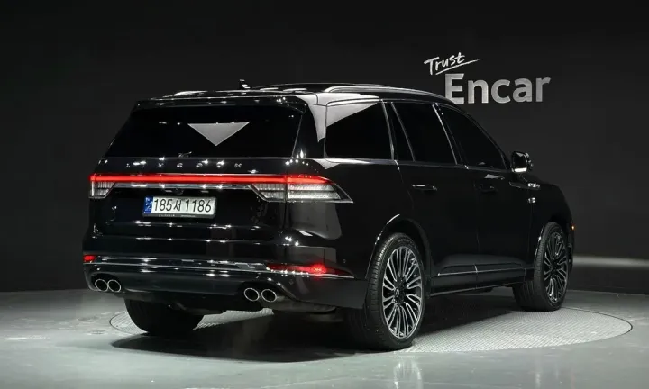 Lincoln Aviator