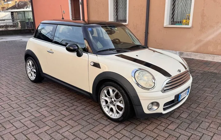 MINI Cooper D