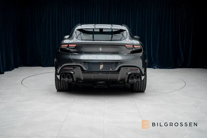 Ferrari Purosangue
