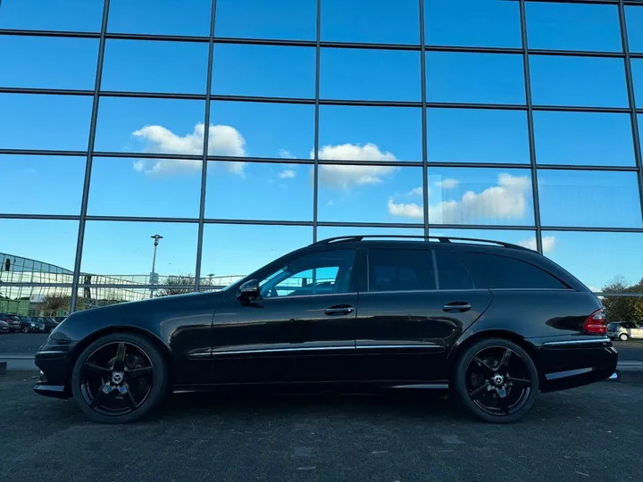 Mercedes-Benz E 500