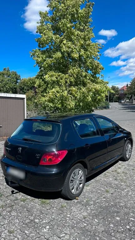 Peugeot 307