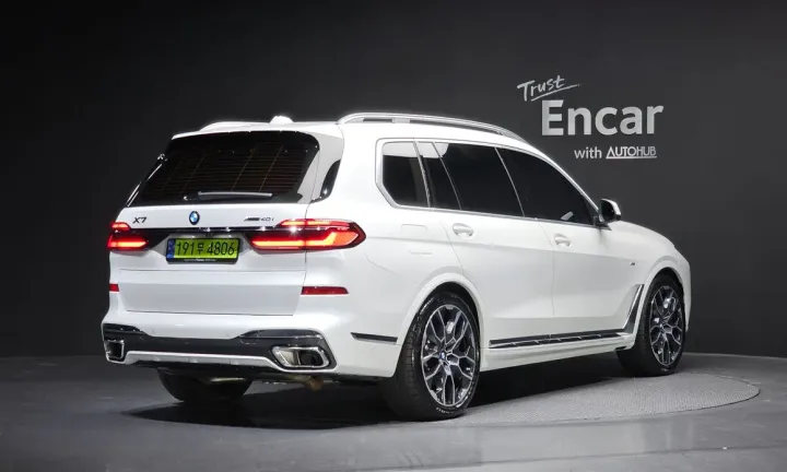 BMW X7