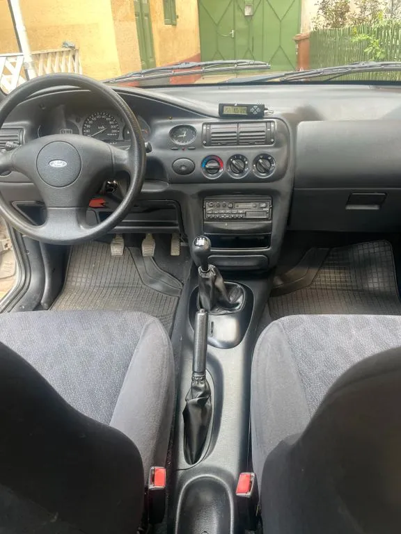 Ford Escort