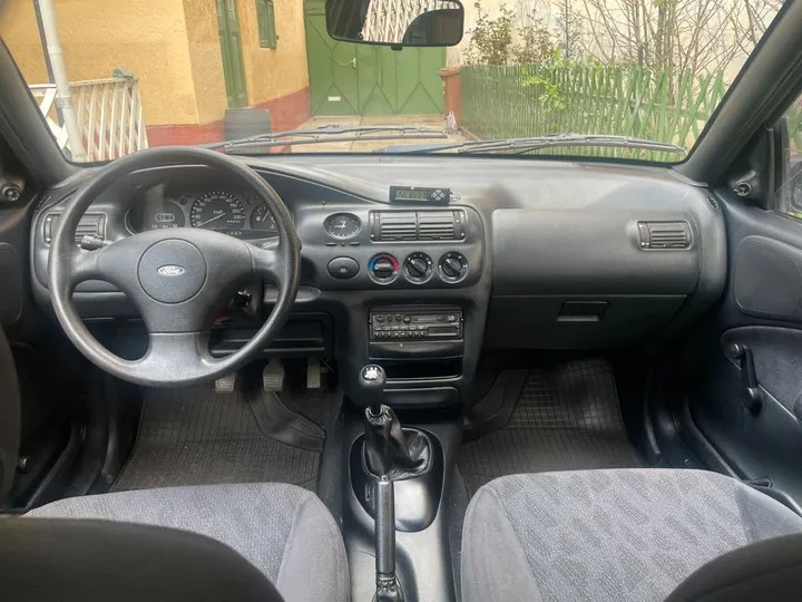 Ford Escort