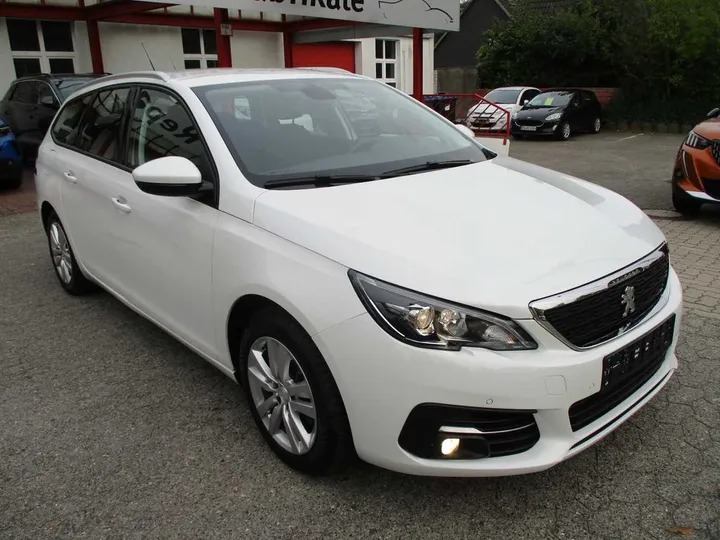 Peugeot 308