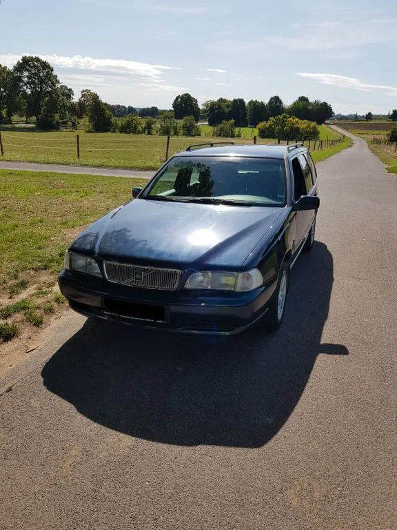 Volvo V70