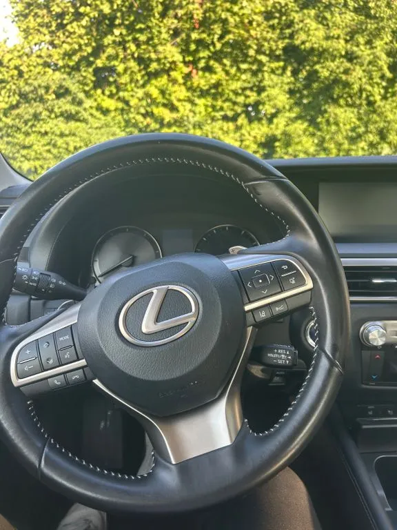 Lexus GS 300