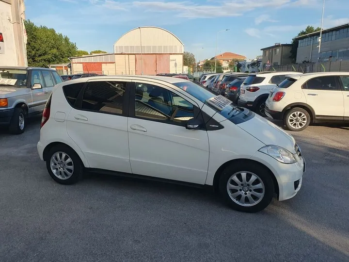 Mercedes-Benz A 160