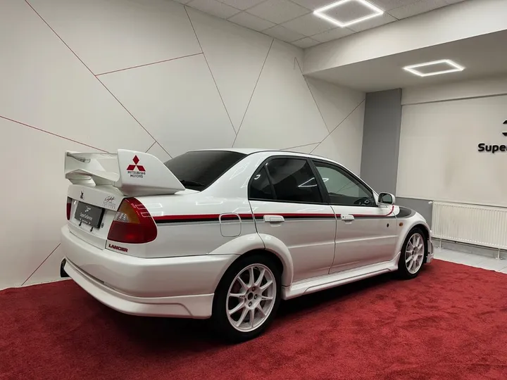 Mitsubishi Lancer