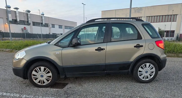 Fiat Sedici