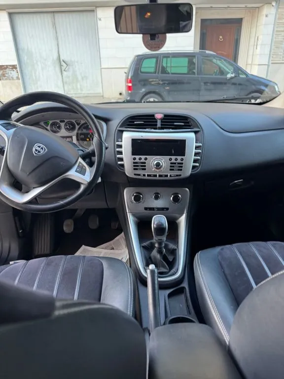Lancia Delta