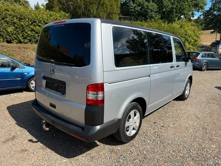Volkswagen T5 Kombi