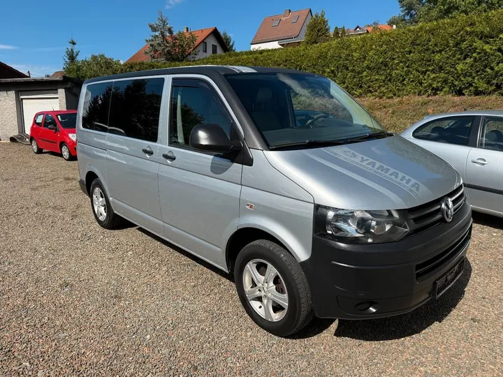 Volkswagen T5 Kombi