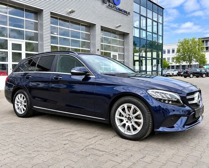 Mercedes-Benz C 180