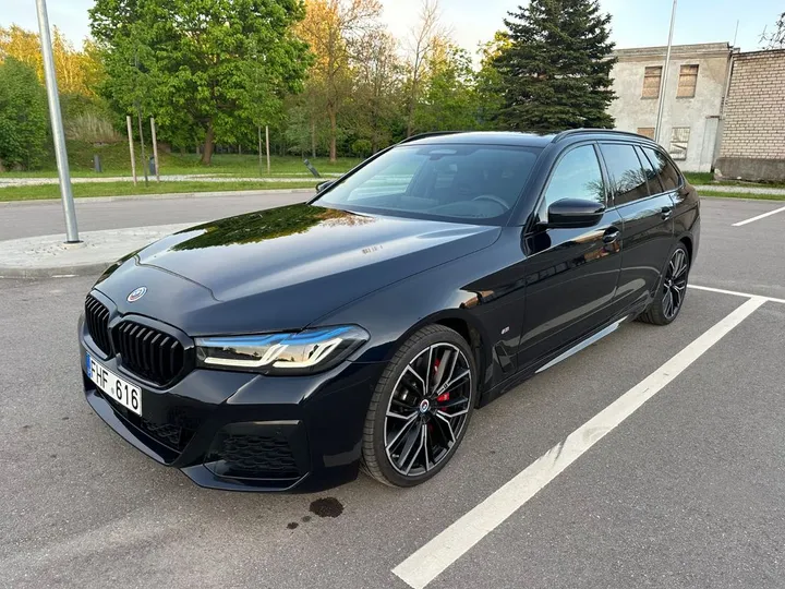 BMW 530