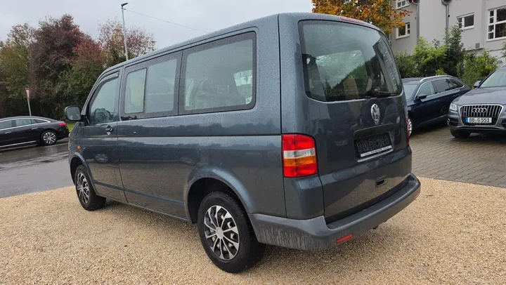 Volkswagen T5 Multivan