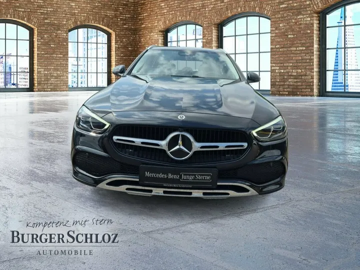 Mercedes-Benz C 220