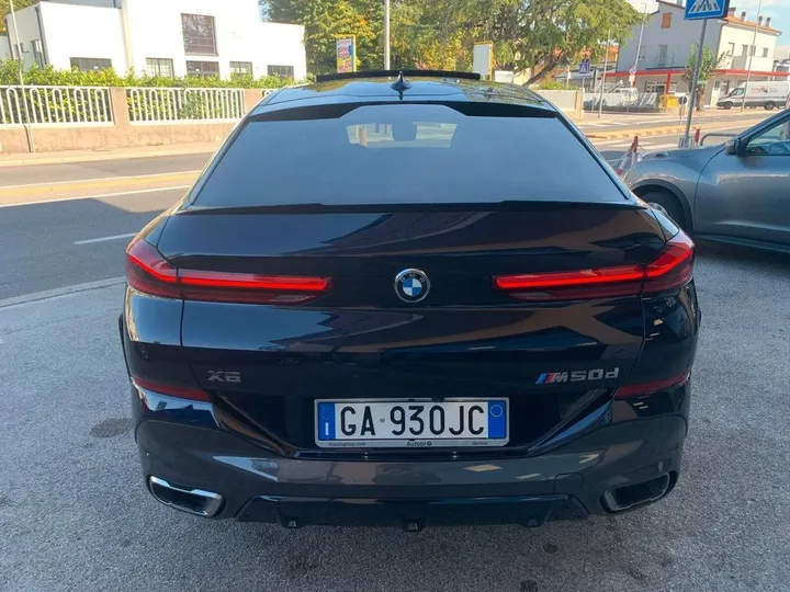 BMW X6 M50