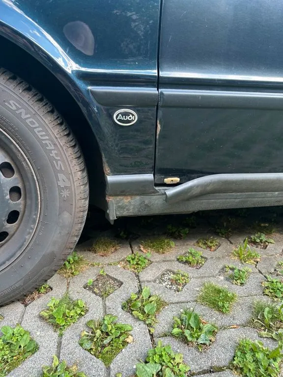 Audi 80