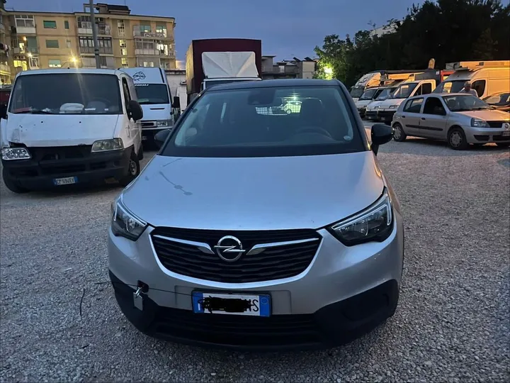 Opel Crossland (X)