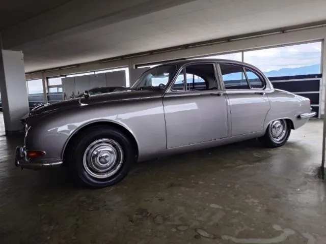Jaguar S-Type
