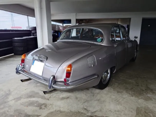 Jaguar S-Type