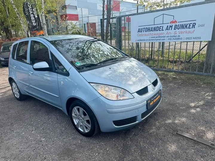 Mitsubishi Colt