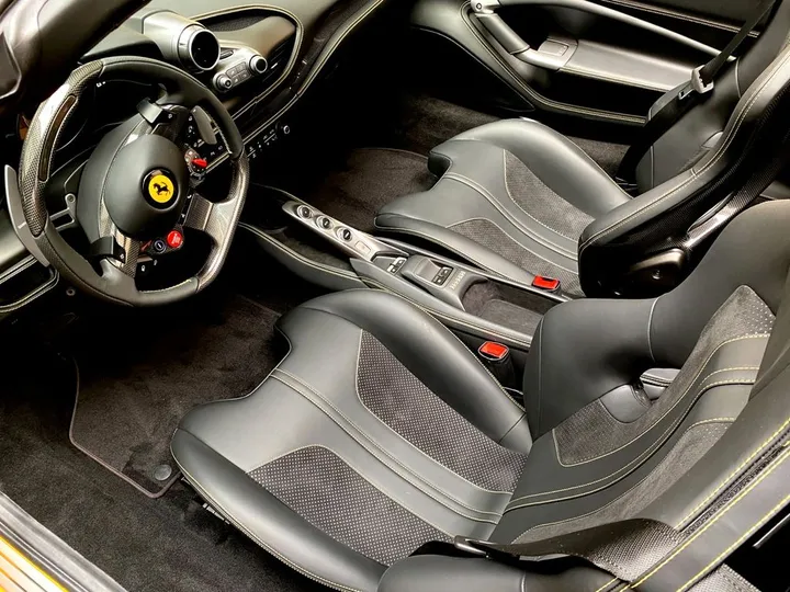 Ferrari F8