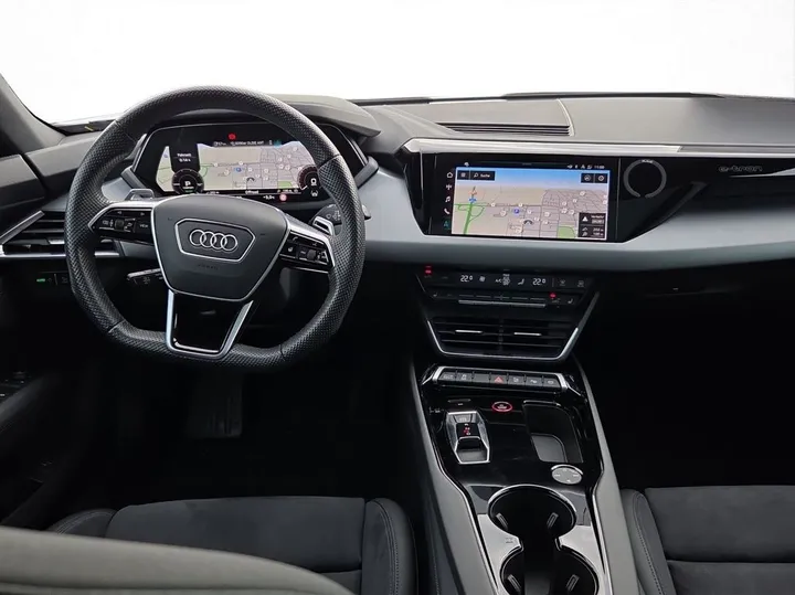 Audi e-tron GT
