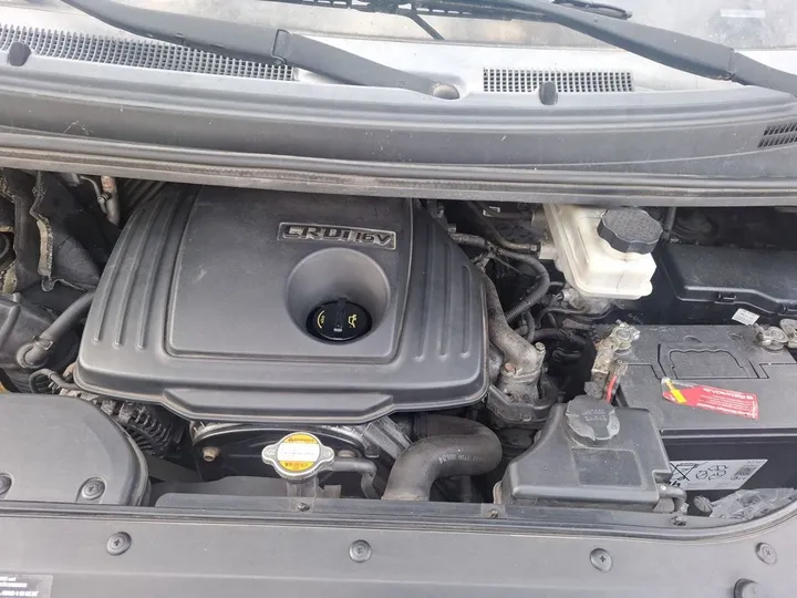 Hyundai H-1 Starex