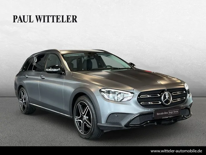 Mercedes-Benz E 220