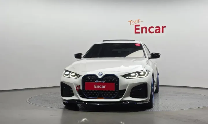 BMW i4